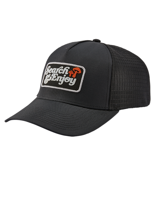 Searchin Trucker - Black / Black