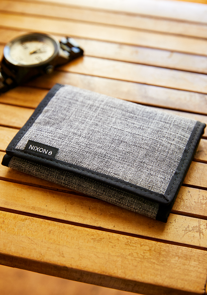 Nixon Gnar Wallet Lifestyle View 3